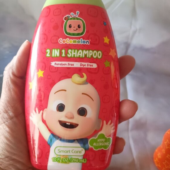 Cocomelon Smart Care Paraben & Dye Free Bath Set Kids Shampoo Body Wash & Wipes - Picture 6 of 9